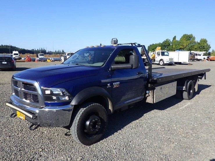 2012-dodge-2500-image-1