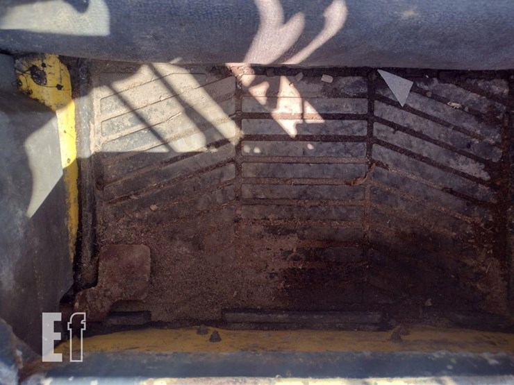 yanmar-s270v-image-14