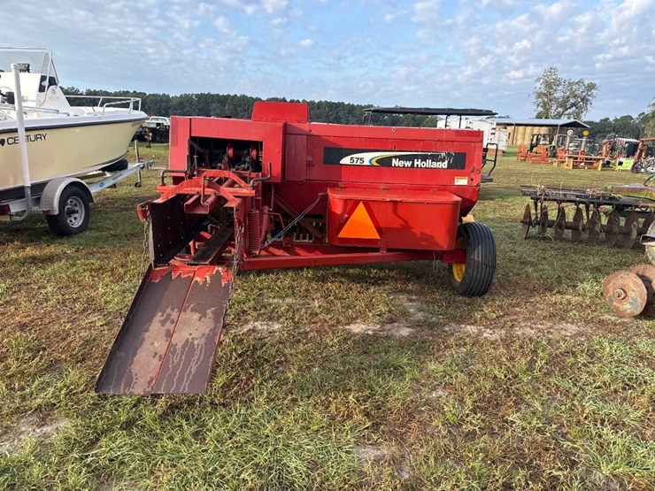 new-holland-575-image-5