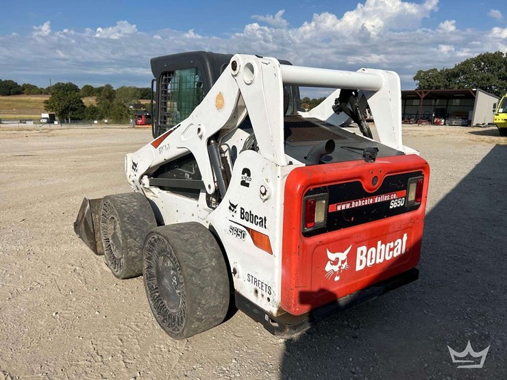 bobcat-wheeled-skid-loader-image-2