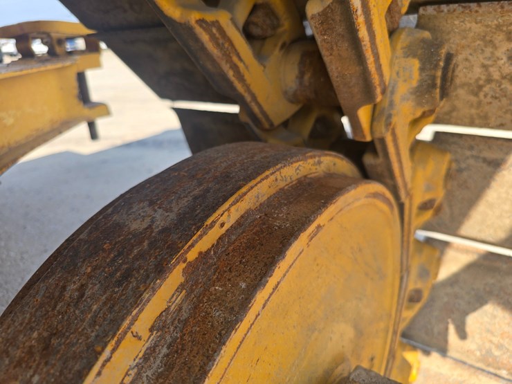 2002-caterpillar-d6m-lgp-image-81