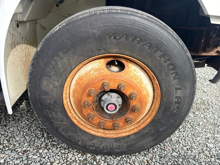 2008-international-durastar-4300-image-83