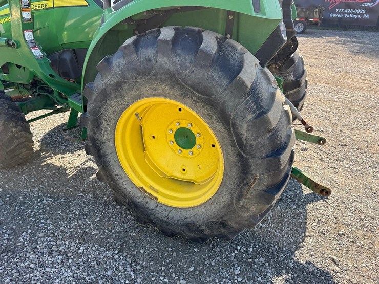 2018-john-deere-4066m-image-17