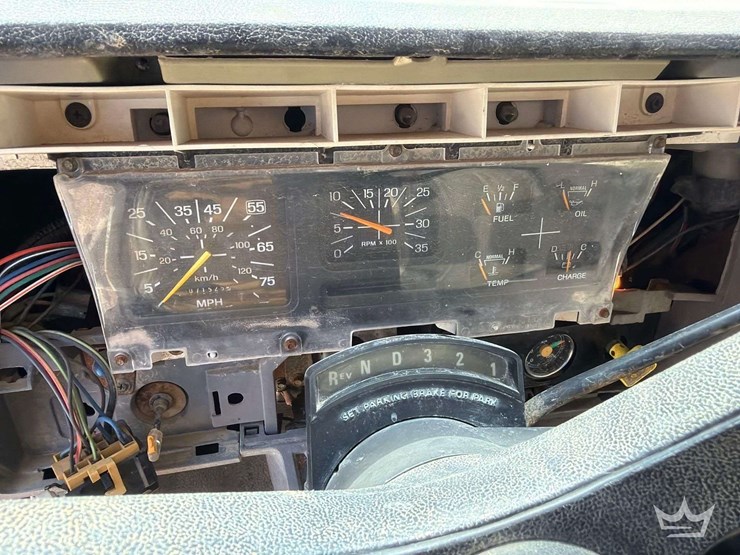 1997-ford-f800-image-30