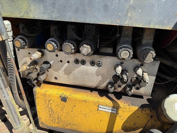2011-mauldin-1750c-image-22