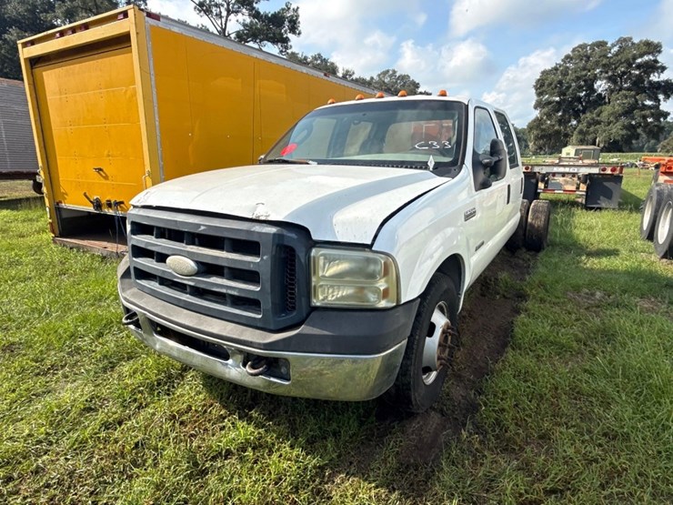 2006-ford-f350-image-2