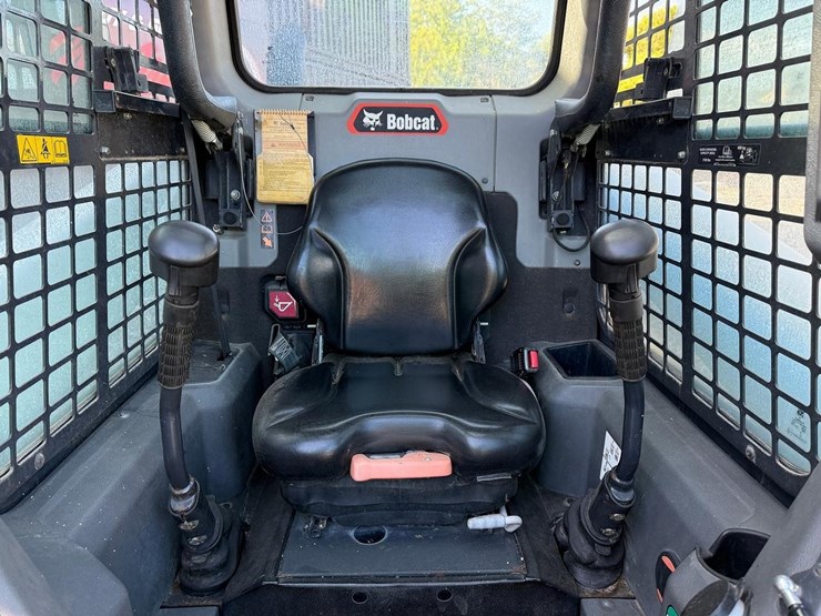 2021-bobcat-s62-image-16