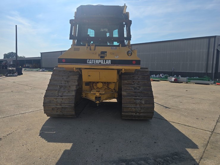 2002-caterpillar-d6m-lgp-image-10
