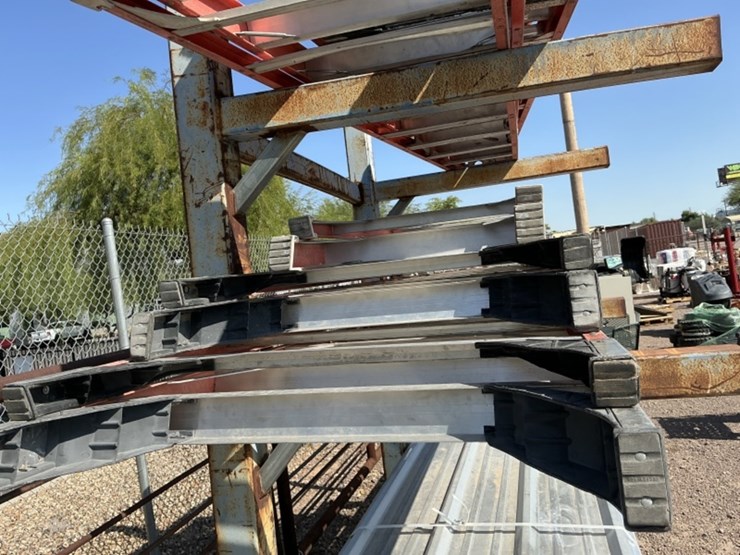 (3)-step-ladders-image-4