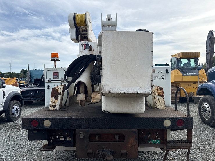 2008-international-durastar-4300-image-36