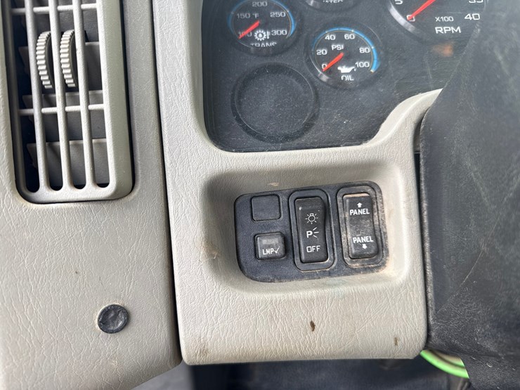 2008-international-durastar-4300-image-73