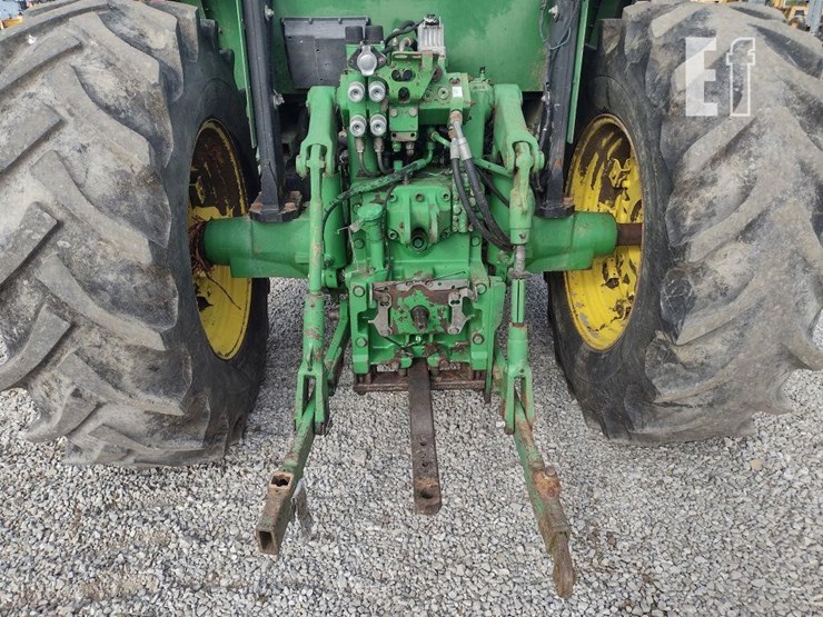 john-deere-6210-image-30
