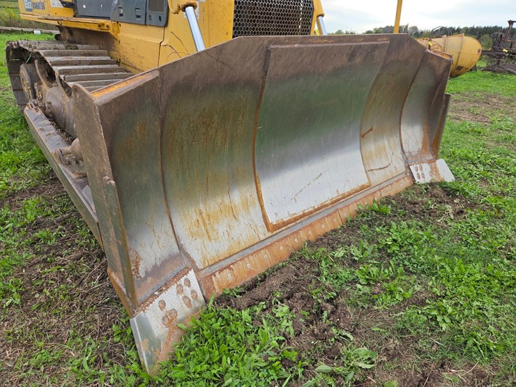 2006-komatsu-d65ex-image-9