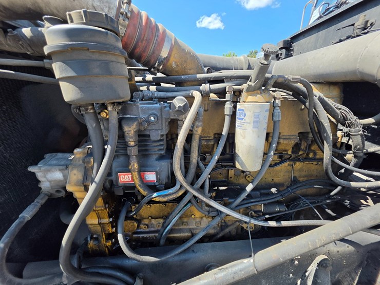 1992-peterbilt-379-image-26