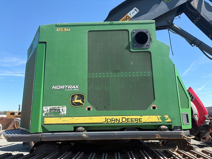 2015-deere-853m-image-29