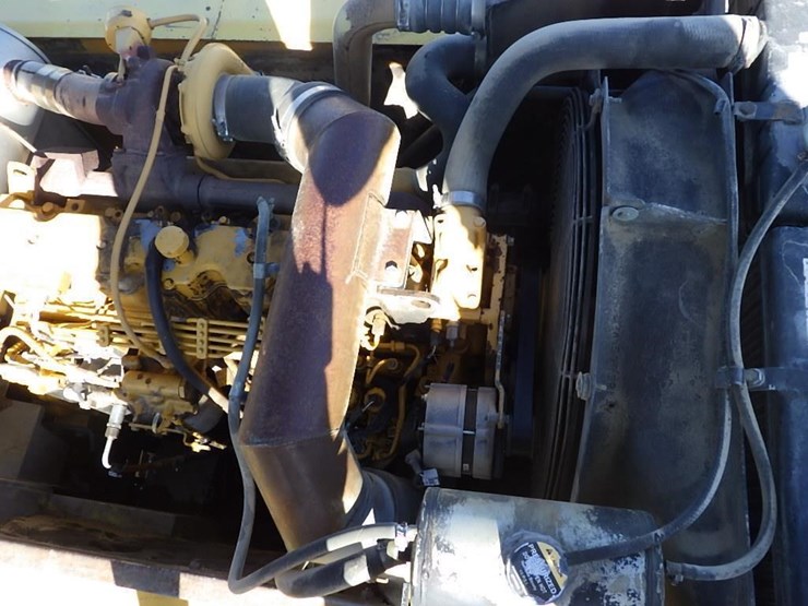 deere-330c-lc-image-35