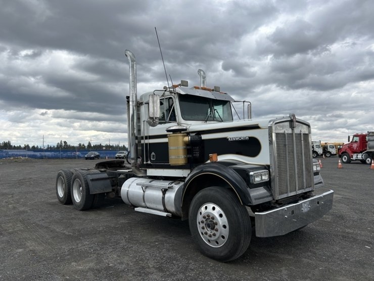 2006-kenworth-w900-image-7