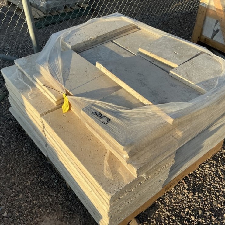 PALLET OF TRAVERTINE PAVERS