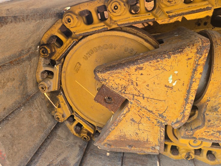 2002-caterpillar-d6m-lgp-image-74