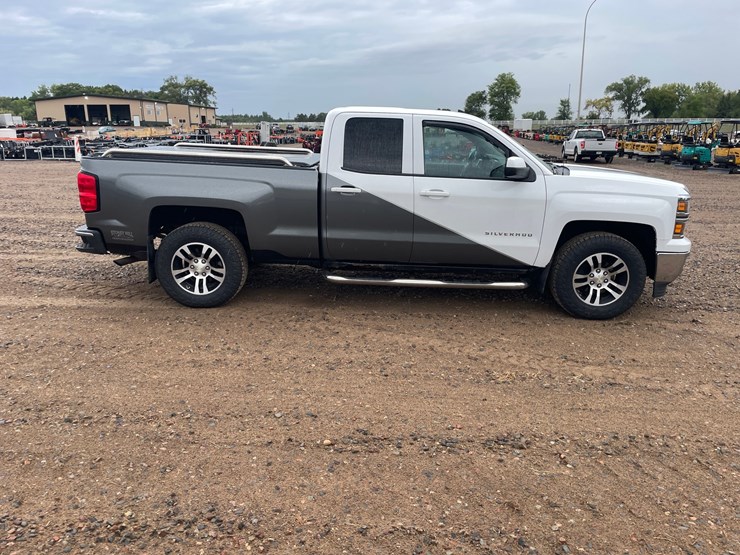 2015-chevrolet-1500-image-6