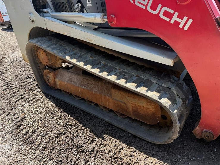 takeuchi-tl12-image-12