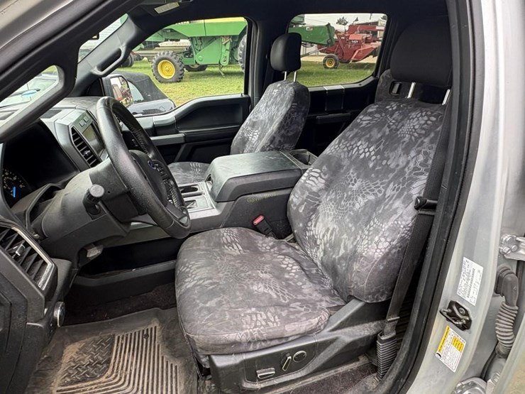 2015-ford-f150-image-8
