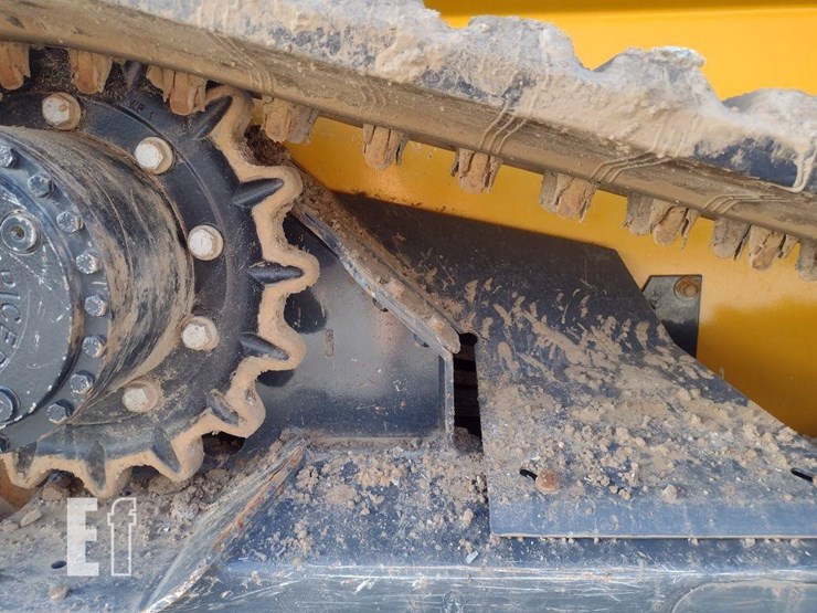 deere-333g-image-27