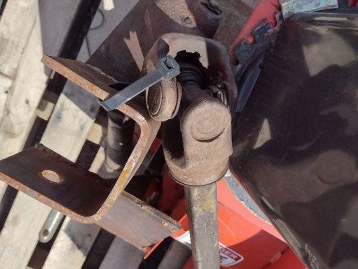 kubota-t2724-image-5