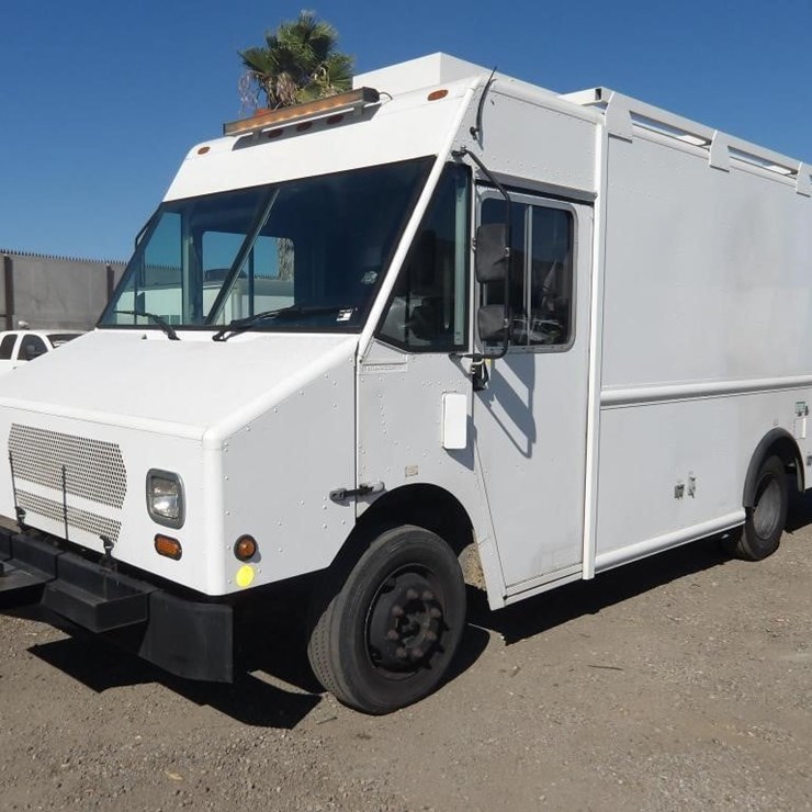 2008 WORKHORSE W62