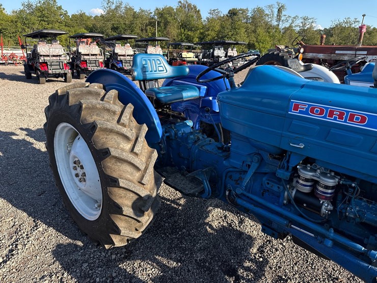 ford-3000-image-6