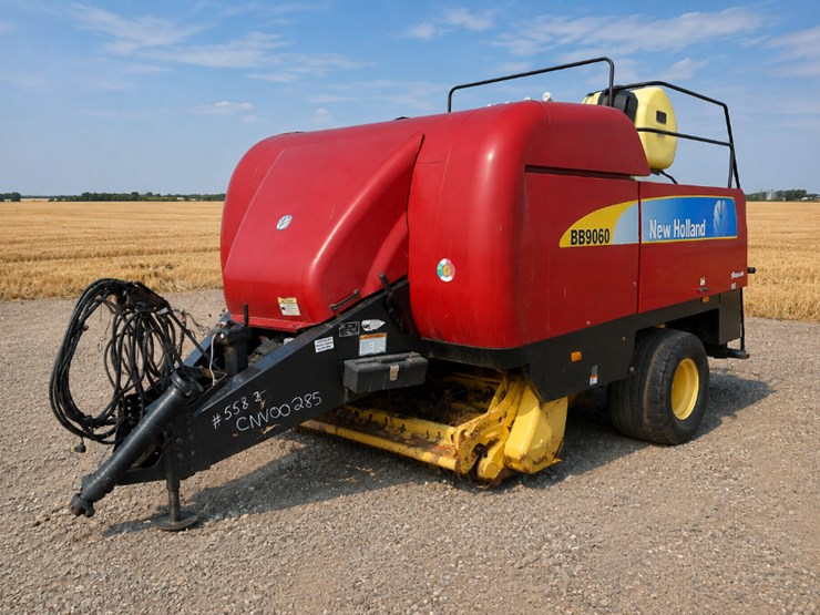 2009-new-holland-bb9060-image-1