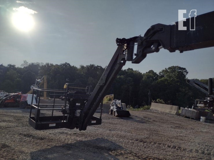 2008-jlg-1250ajp-image-24