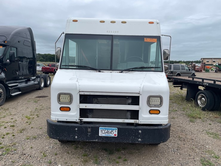 #1467-•-2000-freightliner-box-truck-(has-mn-title)-image-8