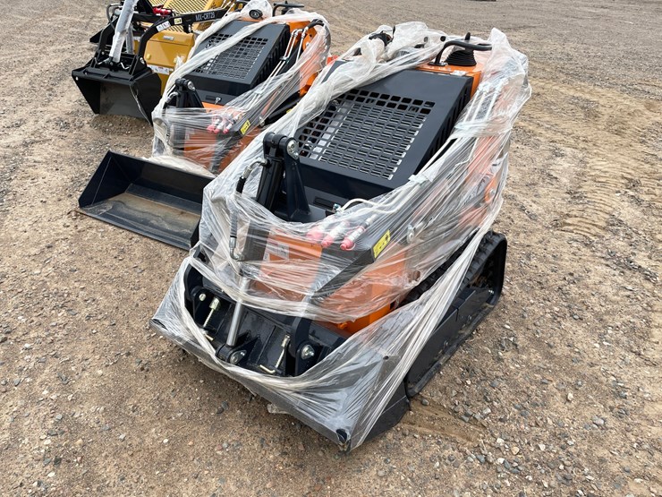 #5511-•-2026-unused-land-honor-mini-skid-steer-loader-image-2