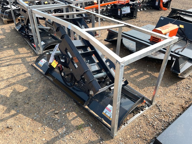#2082-•-2026-wolverine-skid-steer-dozer-blade-attachment-image-2