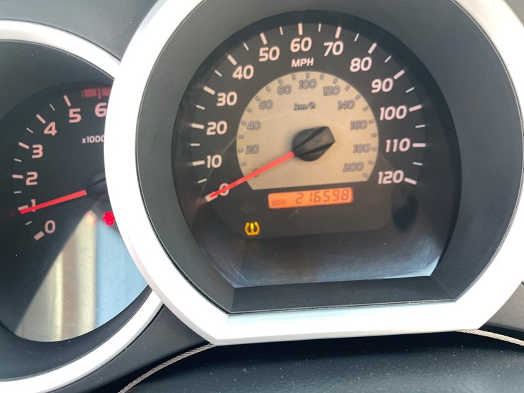 2007-toyota-tacoma-image-25