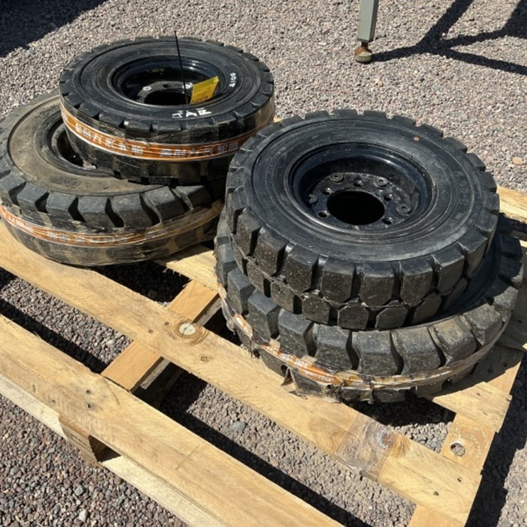SET OF FORKLIFT WHEELS & TIRES