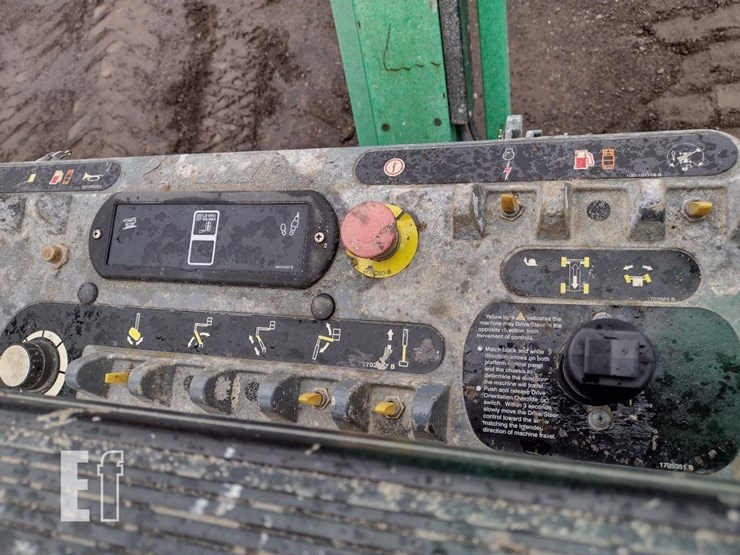 2019-jlg-460sj-image-8