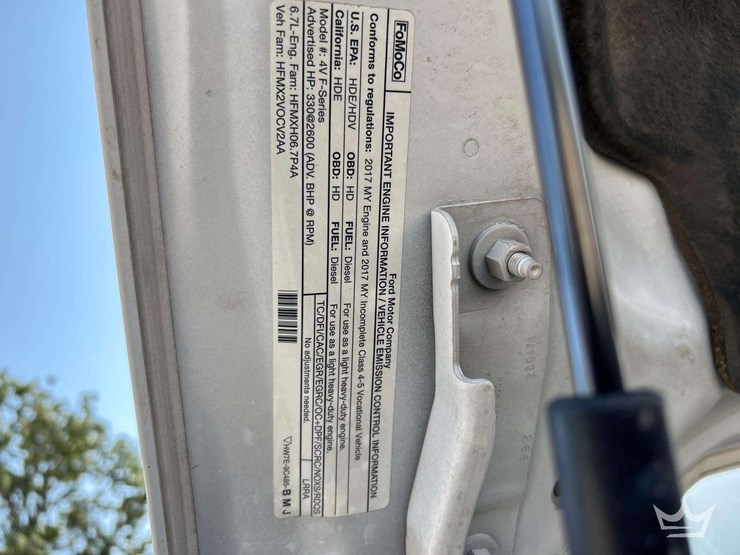 2017-ford-f550-image-10