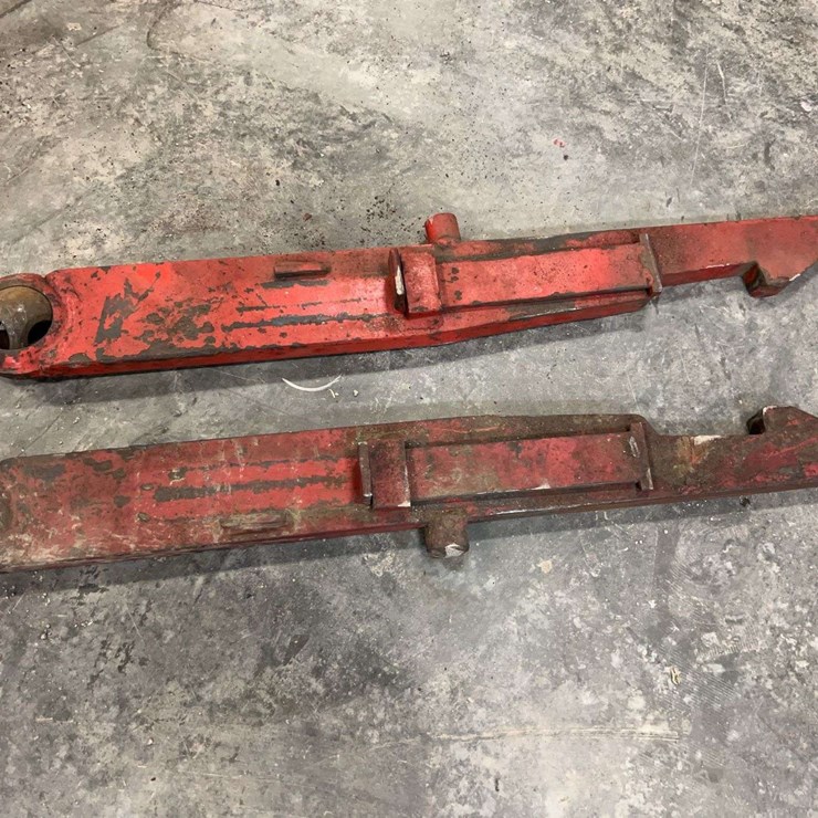 (2) Fast-Hitch to Three Point Conversion Parts