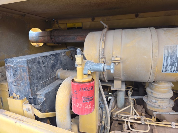 caterpillar-cp-553-image-30