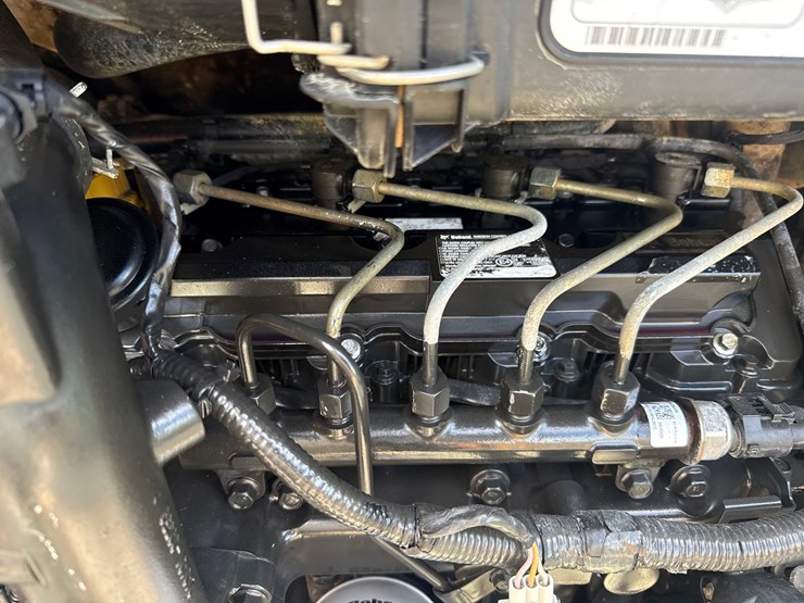 2019-bobcat-t595-image-26