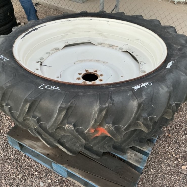(2) EQUIPMENT WHEELS W/ TIRES
