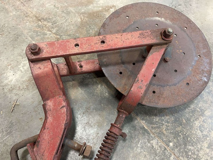 international-harvester-cultivator-stabilizer-wheel-image-4