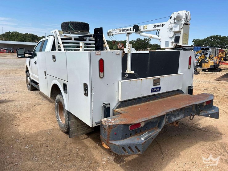 2019-ford-f350-image-2