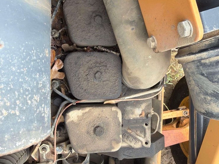 1998-case-580l-image-12