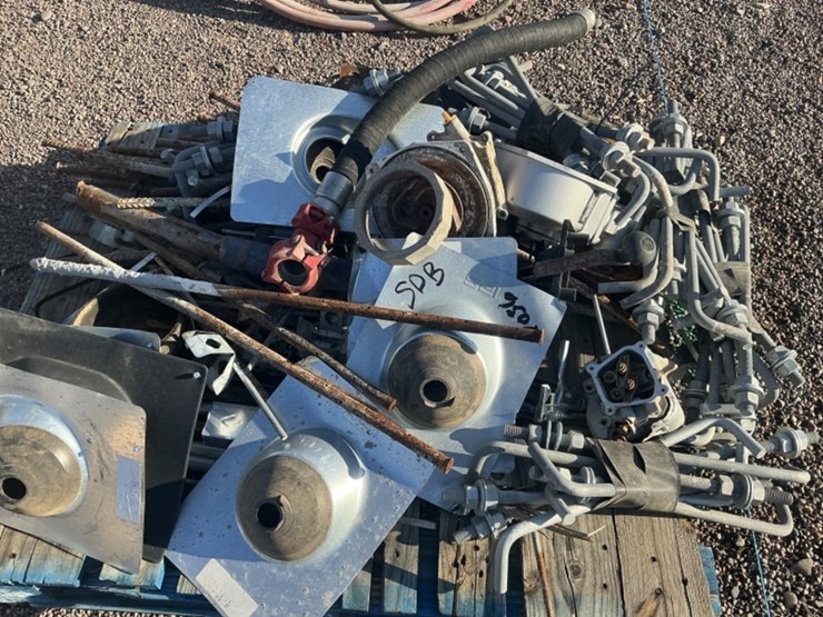pallet-of-misc-image-3