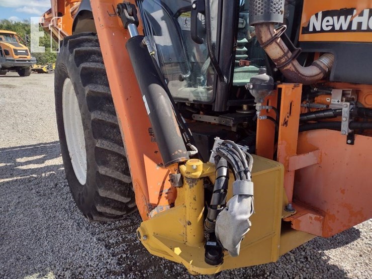 new-holland-ts115a-image-36