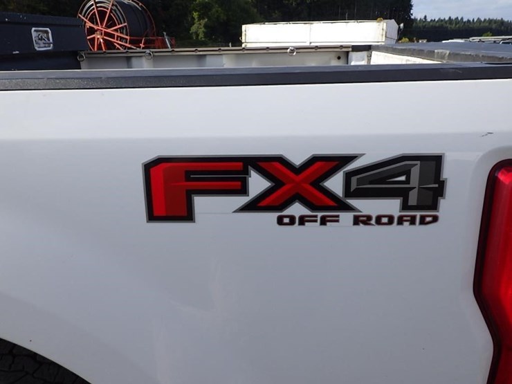 2018-ford-f350-image-13
