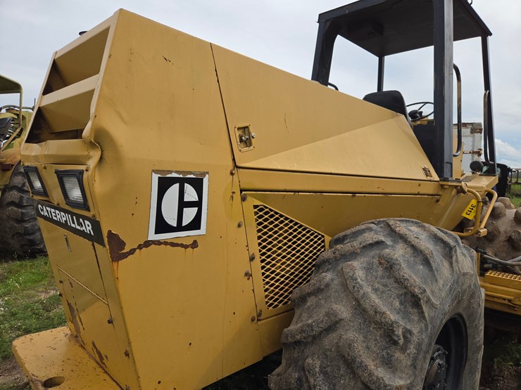 caterpillar-cp-553-image-21